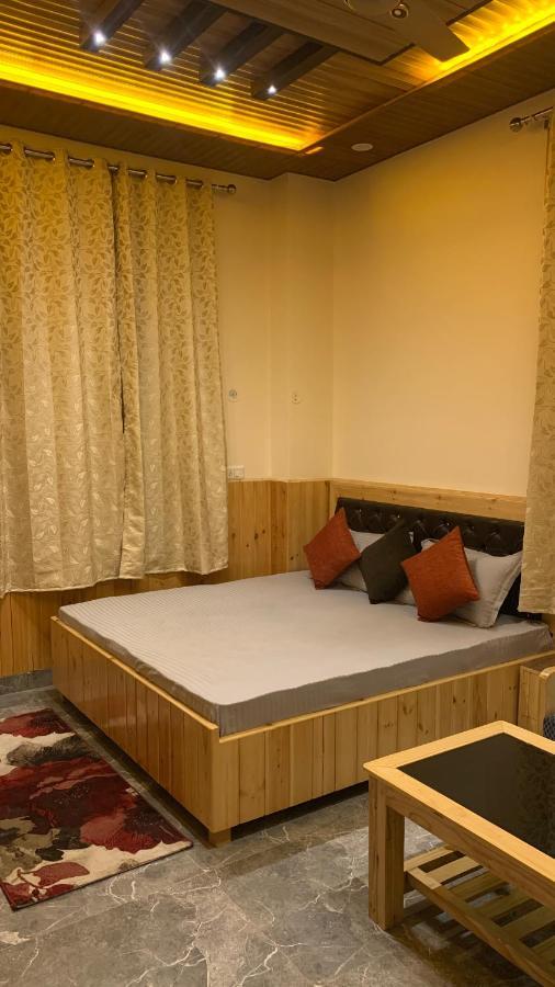 Tulip Flowing River View Hotel. Shamshi Extérieur photo